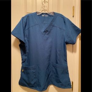 Four-Stretch scrub top dark turquoise size Large made in Egypt
